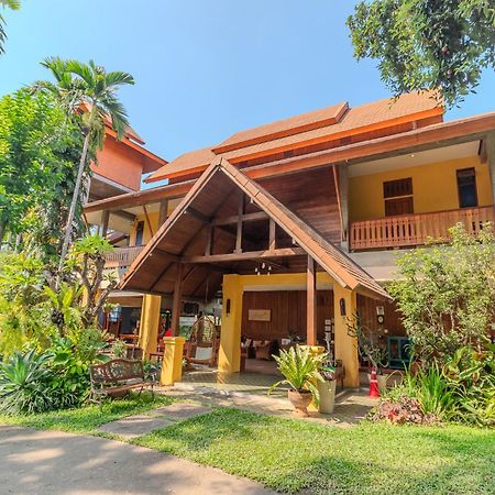 Auangkham Resort Lampang Esterno foto