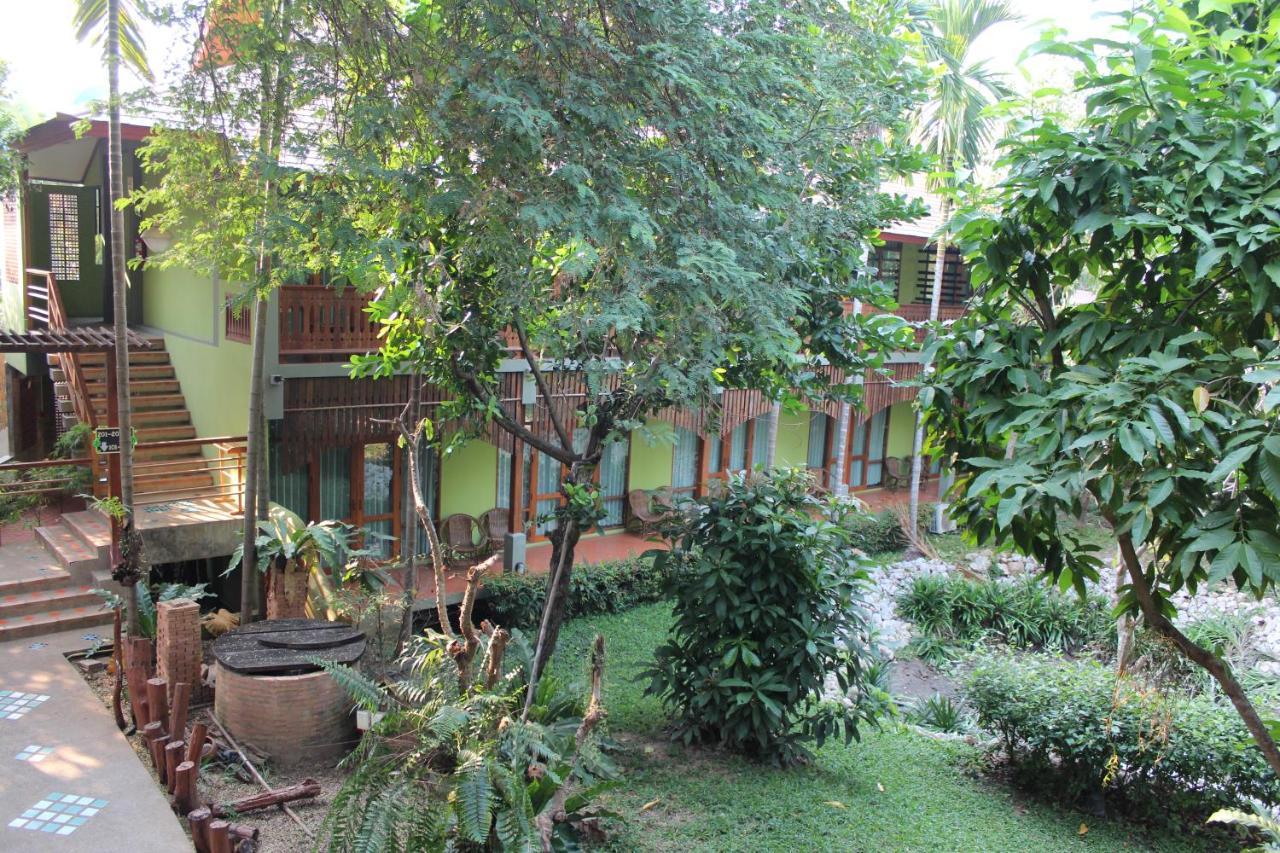 Auangkham Resort Lampang Esterno foto