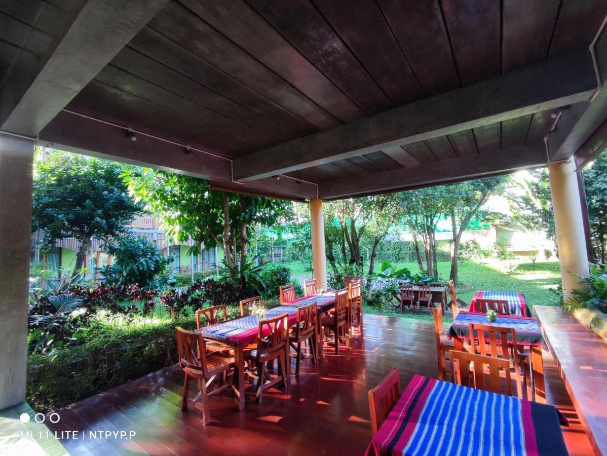 Auangkham Resort Lampang Esterno foto