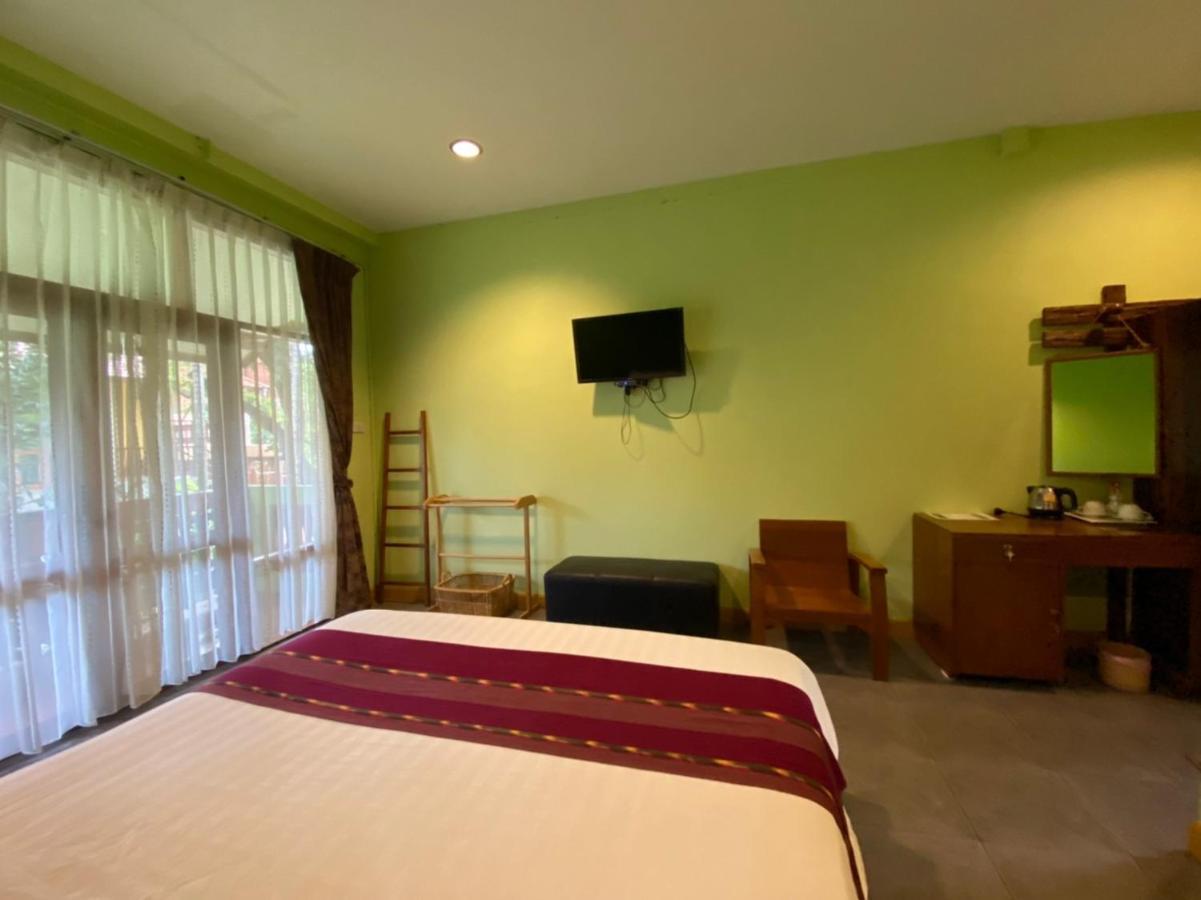Auangkham Resort Lampang Esterno foto