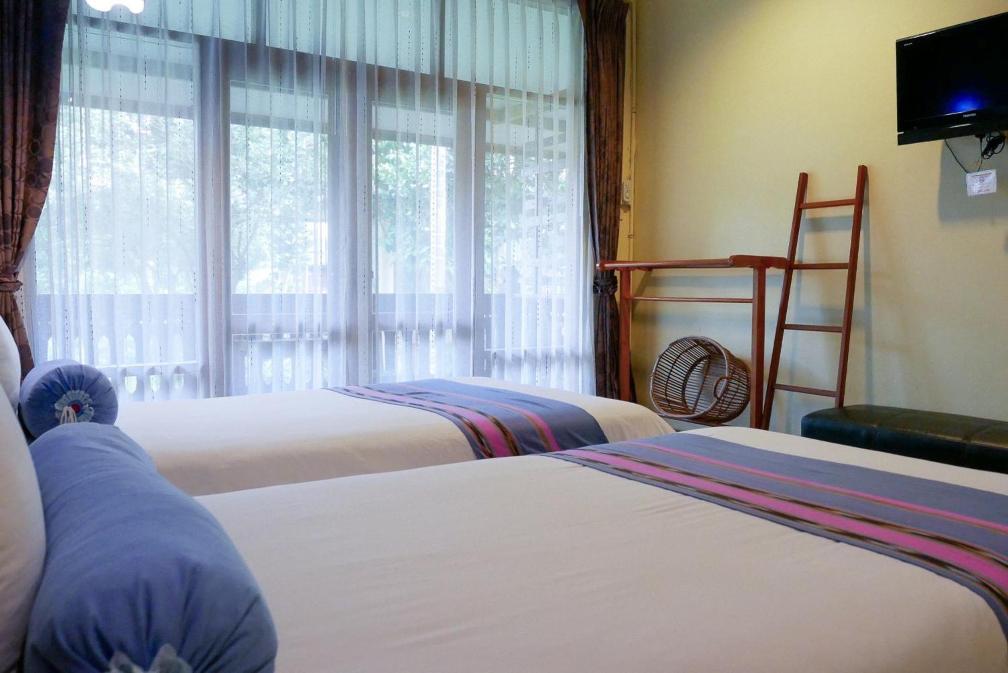 Auangkham Resort Lampang Esterno foto