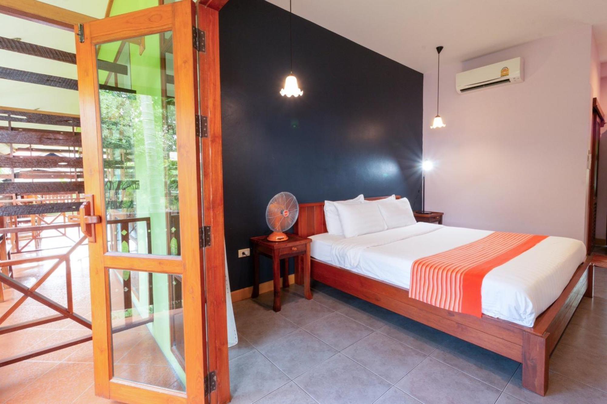 Auangkham Resort Lampang Esterno foto
