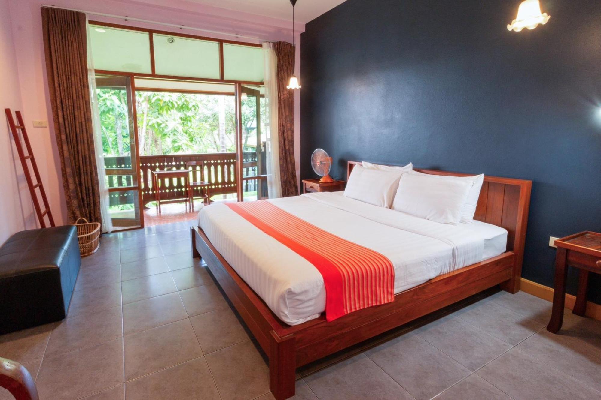 Auangkham Resort Lampang Esterno foto